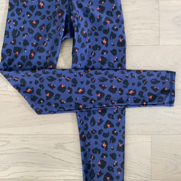 Emily HSU Designs - Picture 2 of 4